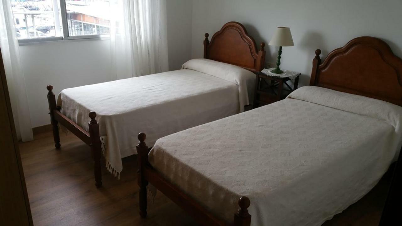 Apartamentos Orillamar О Грове Екстериор снимка